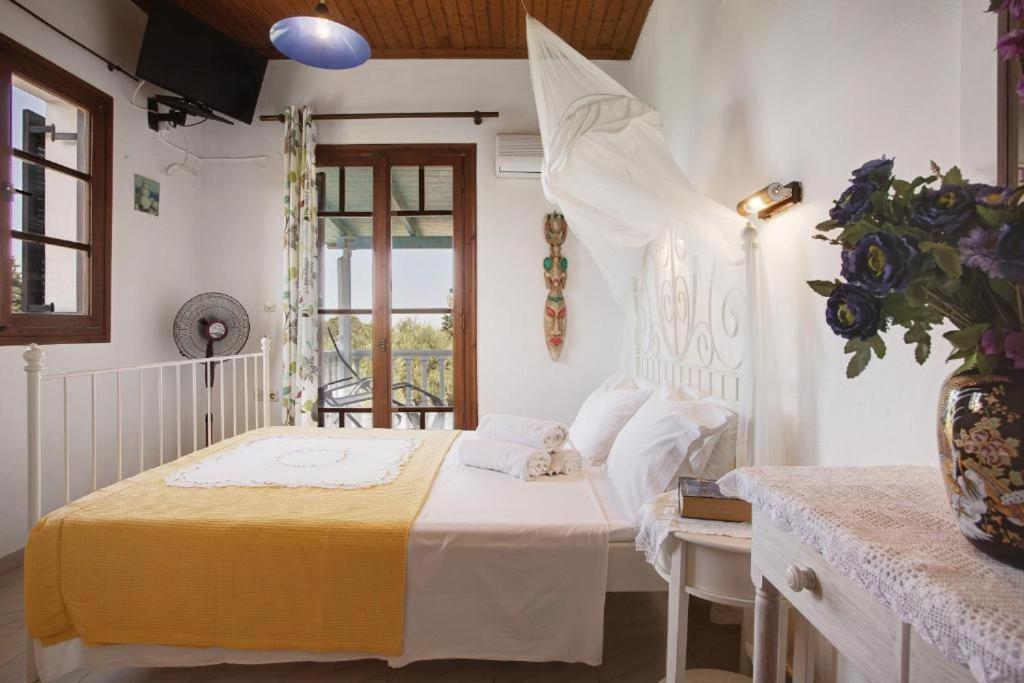 Areti Orfeas Studios Ανω Βασιλικος Εξωτερικό φωτογραφία