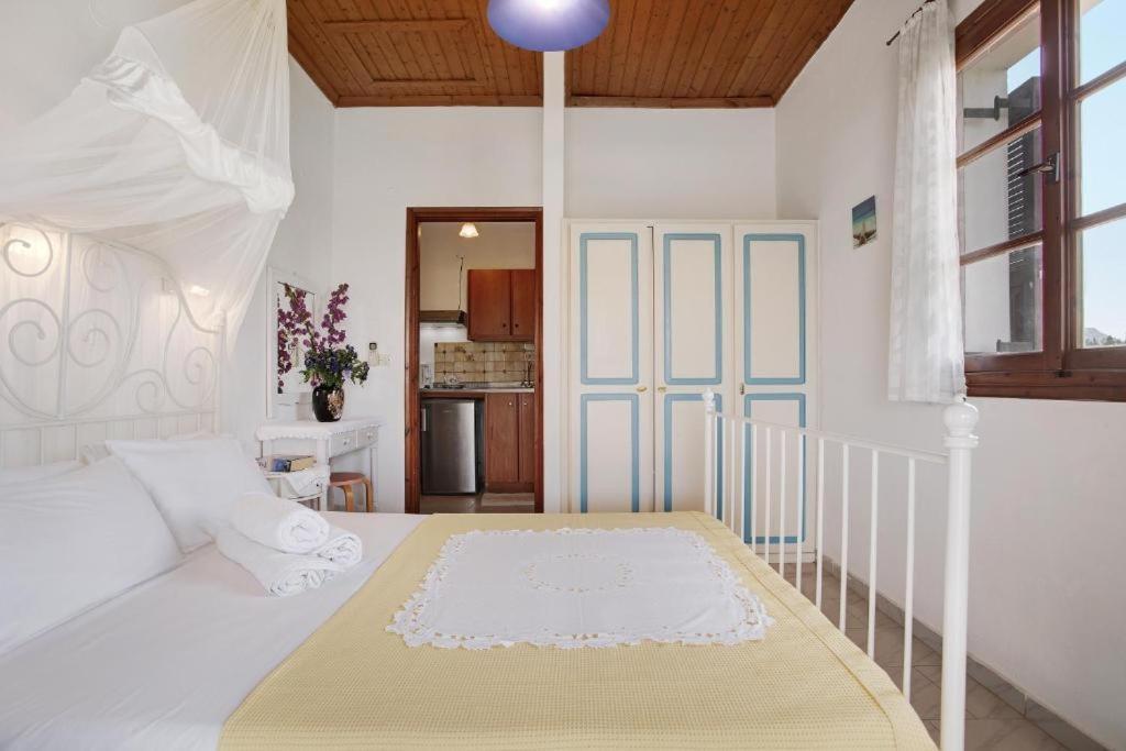Areti Orfeas Studios Ανω Βασιλικος Εξωτερικό φωτογραφία